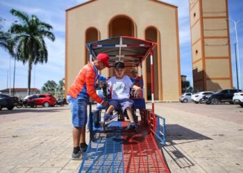 Amazonastur_Triciclo adaptado em Parintins_Foto_Lucas Silva_Amazonastur27