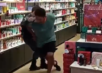 Policial abuso de autoridade