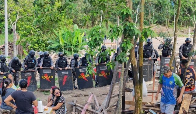 Operação da policia no Armando Mendes