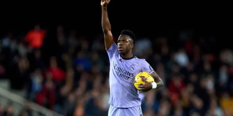 Os três torcedores foram condenados por crime contra a integridade moral