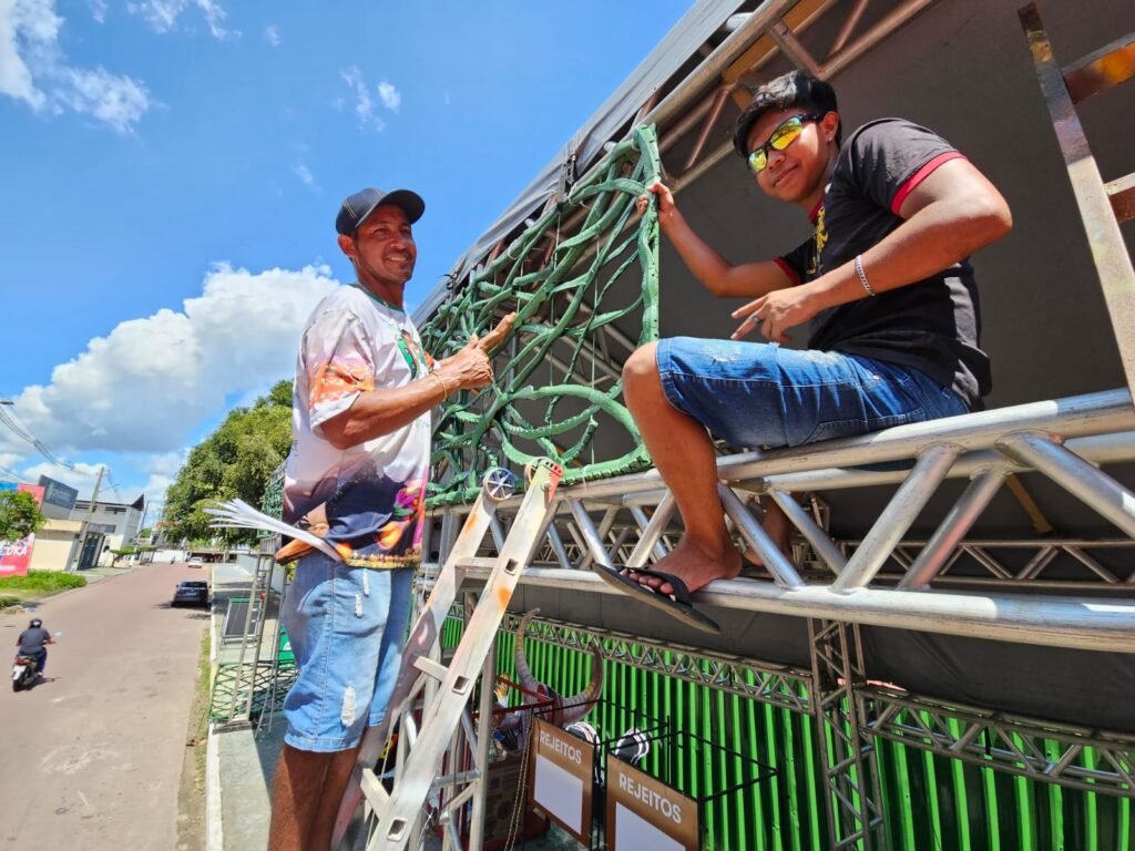 Artista Iran Martins