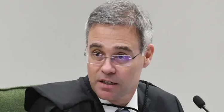 André Mendonça
