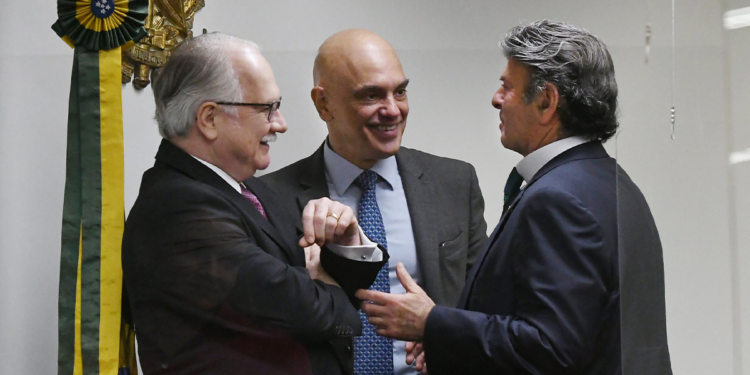 STF forma maioria para mudar regras das sobras eleitorais e ameaça mandatos de sete deputados