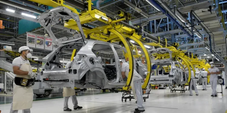 Produção de automóveis - (Foto: Reuters)