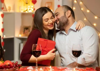 Jantar de dia dos namorados - (Foto: Reprodução/ Internet)