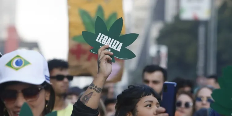 Em março deste ano, a análise do caso foi interrompida por um pedido de vista feito pelo ministro Dias Toffoli