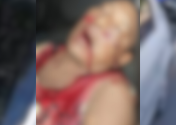 morto dentro de carro