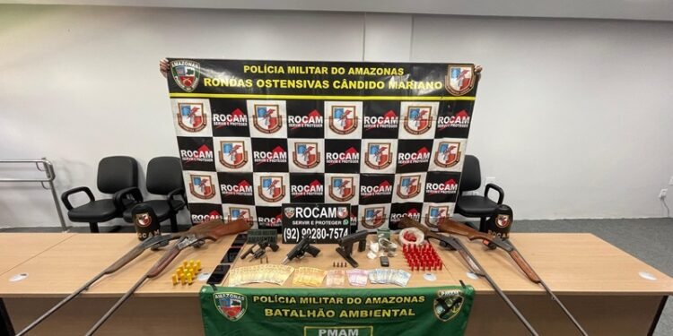 Trio é preso com armas e drogas em comunidade do Amazonas