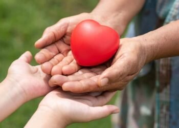 Grupo de Apoio a Pais Adotivos do Amazonas atende 400 pessoas por ano em processos de adoção