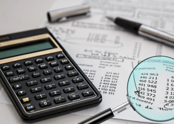 Descontos abusivos de tarifas bancárias geram danos morais ao consumidor amazonense