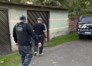 Casal preso por abusar de uma adolescente