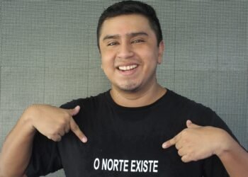 Escritor e poeta amazonense Vitor Gusmão