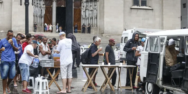 Pessoas em situação de rua no Brasil - (Foto: Paulo Pinto)