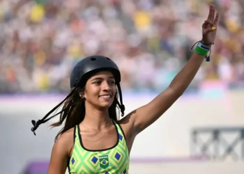 Rayssa-Leal-Paris-bronze