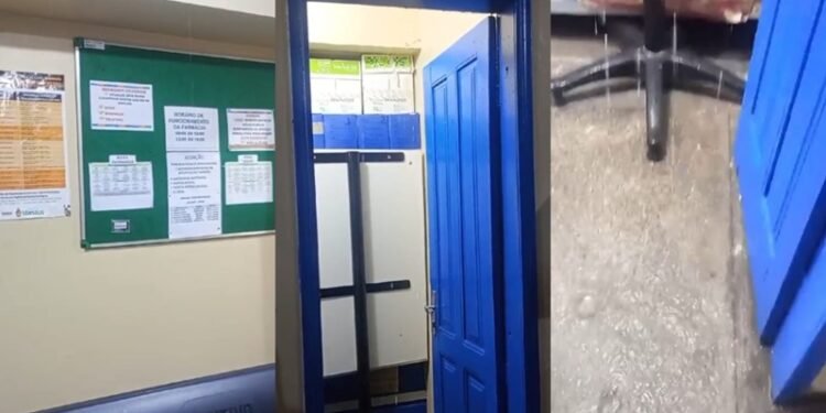 UBS Rayol dos Santos alaga com a chuva em Manaus