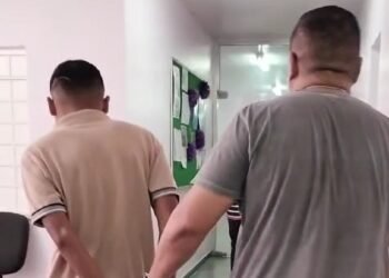 O homem foi autuado em flagrante