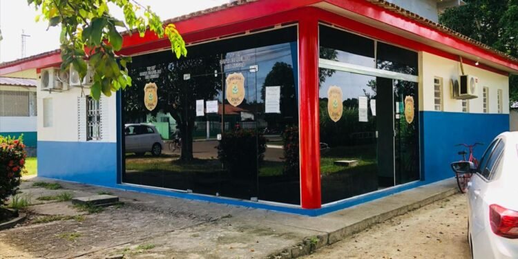 Fachada da 76ª Delegacia Interativa de Polícia - (Foto: Divulgação/ PC-AM)