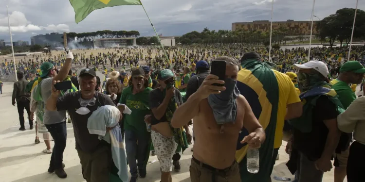 Atos do dia 8 de janeiro - (Foto: Reprodução)