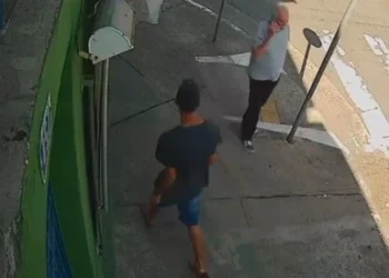 O suspeito foi atropelado durante a fuga.