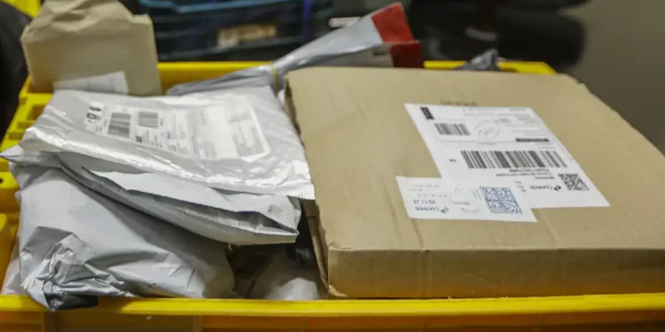 Compras internacionais - (Foto: Joédson Alves)