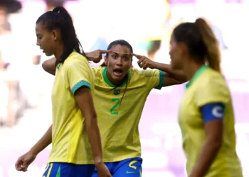 Futebol feminino perde para a Espanha, mas avança para as quartas de final - (Foto: Susana Vera)