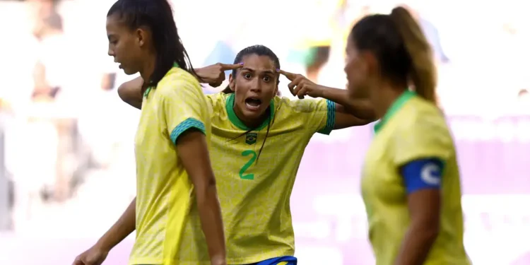 Futebol feminino perde para a Espanha, mas avança para as quartas de final - (Foto: Susana Vera)