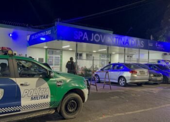 homem é assassinado na compensa