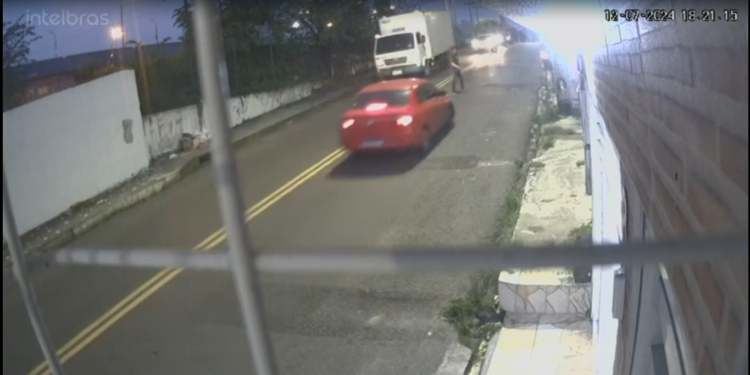 homem é atropelado na Glória