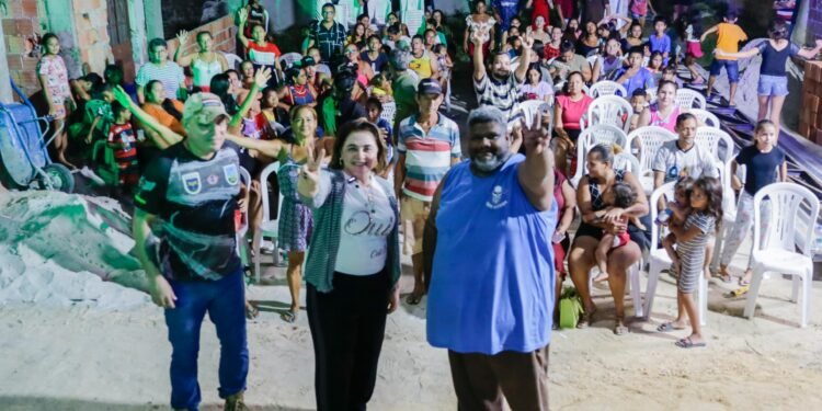 maria-carmo-lago-azul