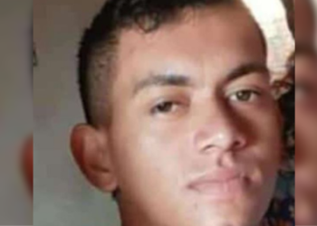 Vitima foi morta a facadas