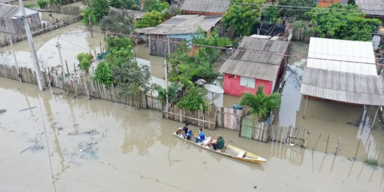 Situação de emergência no município de Parintins em razão do desastre meteorológico em 2022 - (Foto: Yuri Pinheiro)