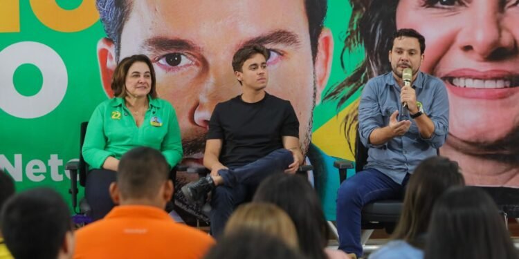 ‘Não existe direita sem Bolsonaro’, diz Nikolas Ferreira em Manaus para apoiar Alberto Neto