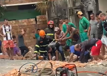 Laje desaba deixa dois feridos e uma pessoa morta
