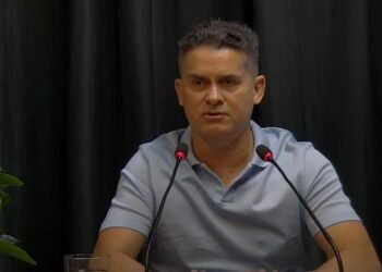 David Almeida em entrevista ao grupo dos seis