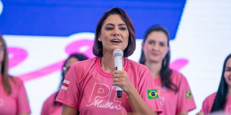 Michelle Bolsonaro vem a Manaus, em 4 de setembro, apoiar campanha de Capitão Alberto Neto