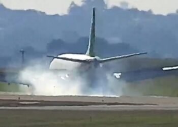 Pouso do Boeing na pista de Viracopos: susto. Foto: Reprodução