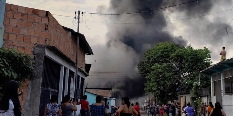 Incêndio na zona norte