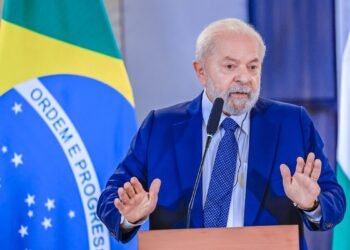 Lula afirma que indústrias voltaram a confiar no Brasil - (Foto: Ricardo Stuckert/PR)