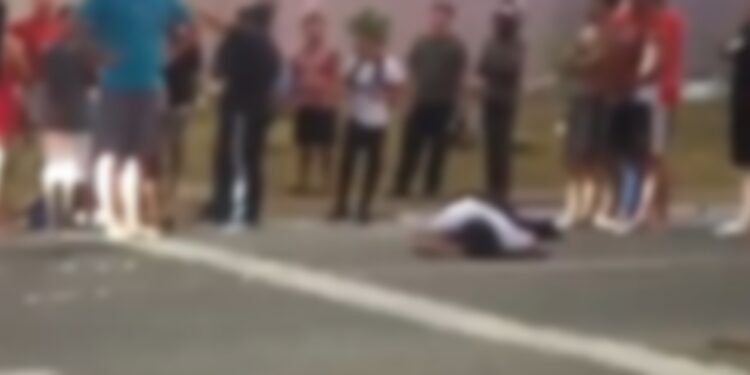 Casal é arremessado em grave acidente; mulher morreu no local