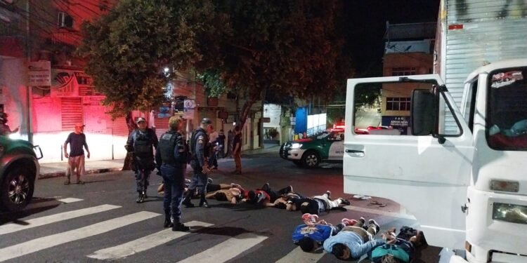 Quadrilha é presa após roubo a loja de eletrônicos