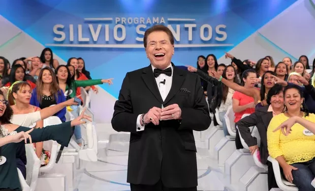 Famosos prestam homenagens a Silvio Santos (Lourival Ribeiro/SBT)