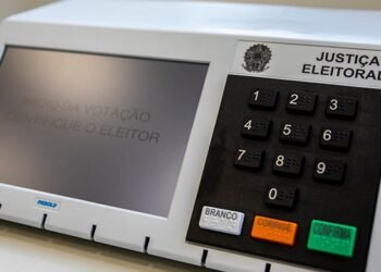 Tribunal Regional Eleitoral inicia o envio das urnas eletrônicas para municípios do AM