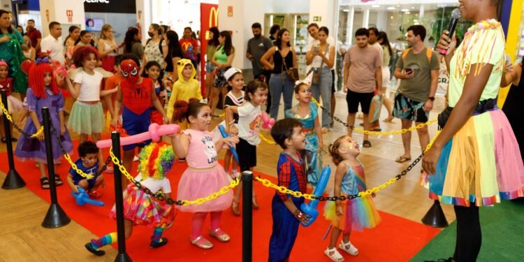 'Domingou' do Amazonas Shopping terá programação para as crianças, com inspiração no circo