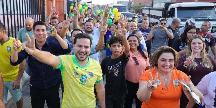 Caminhada da ‘Ordem e Progresso’, com Capitão Alberto Neto e Maria do Carmo movimenta o Jorge Teixeira