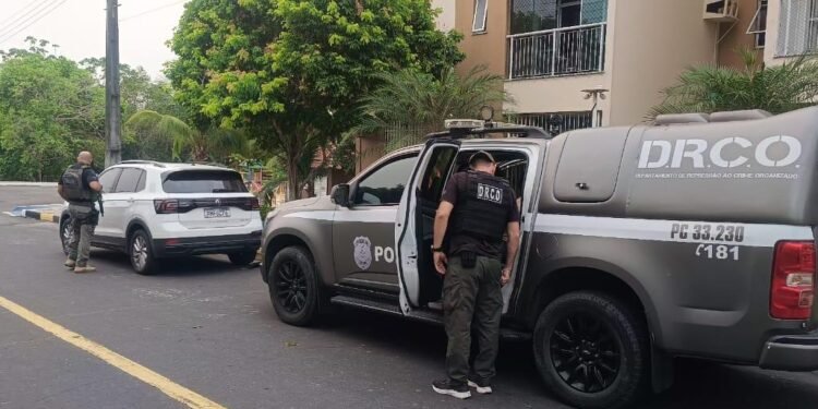 Cinco pessoas são presas por estelionato virtual, associação criminosa e lavagem de dinheiro em Manaus