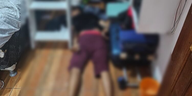 Homem é morto a tiros dentro de casa na zona Leste de Manaus