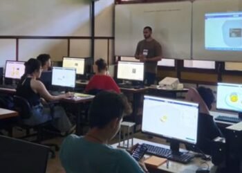 Alunos da Ufam vão estudar on line devido a cortina de fumaça em Manaus