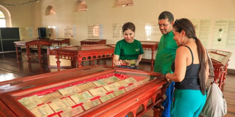 Museu de Numismática Bernardo Ramos promove oficinas de fotografia no Palacete Provincial