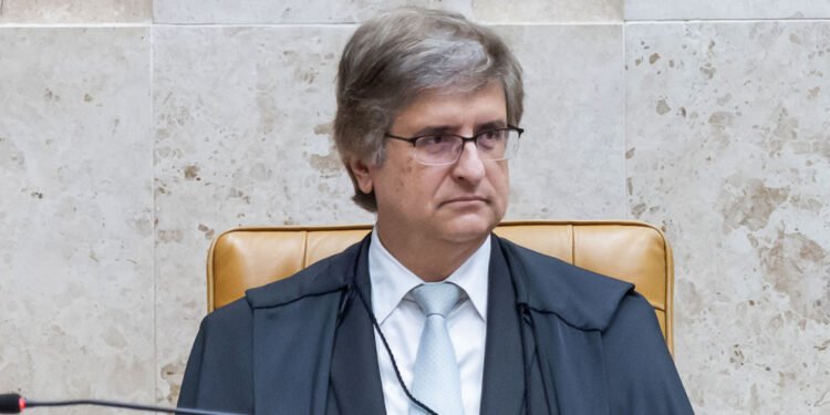 Gonet pede ao STF suspensão imediata