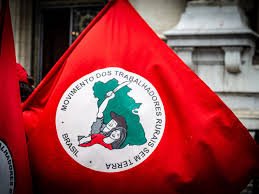 Lula recebe direção do MST pela primeira vez em seu terceiro mandato